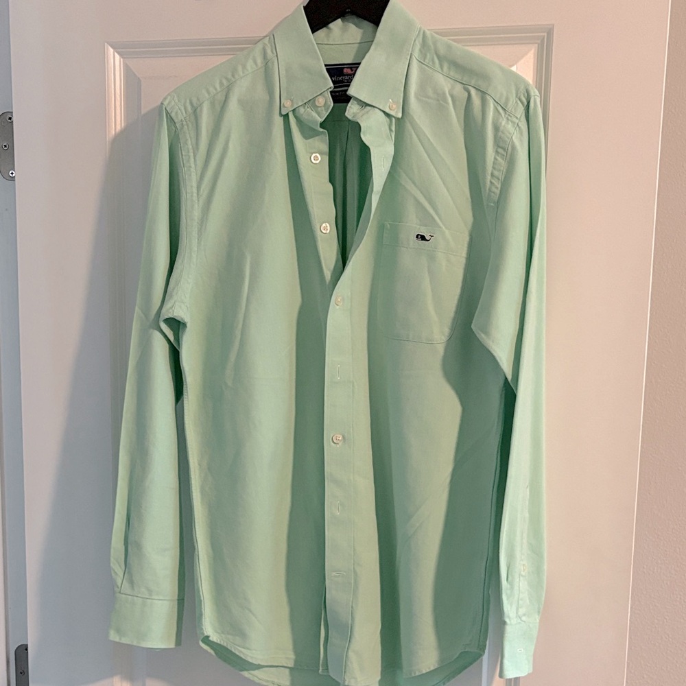 Vineyard Vines Mint Green Casual Button-Down Shirt